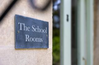 The Old School Rooms Beautiful Georgian apartment, sleeps 12 with Wifi and Parking, near Bath - 2