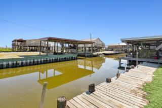 Port Sulphur Retreat with 2 Balconies and Bayou Access - 9