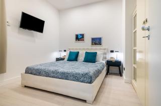 La Cala Sea View Apartment with Balconies - Palermo - 3