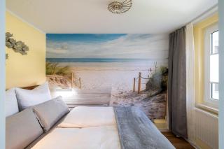 "Strandvergnügen", 100 m zum Traumstrand, ganzer Terrassen-Bungalow mit Parken - 1