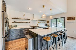 Lakefront Long Pond Home with Wraparound Deck! - Long Pond - 8