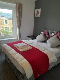 Contemporary and Spacious home - Cardiff - 8