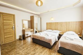 Villa Montemaris Budva - Budva - 8