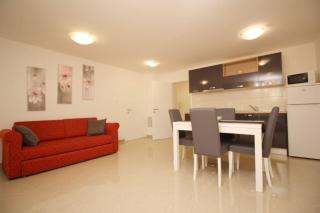 Nettes Appartement in Baška mit Gemeinsamer Terrasse - Baška (Bescanuova) - 9