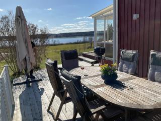 Villa med sjöutsikt - 1