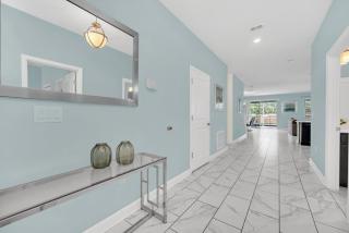 Luxurious Home in Davenport - Davenport - 5