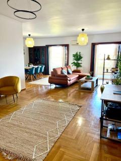 Seaview Penthouse on the Square - Égio - 2
