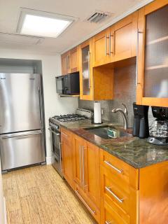 Harmonious Suites - North Miami Beach - 7