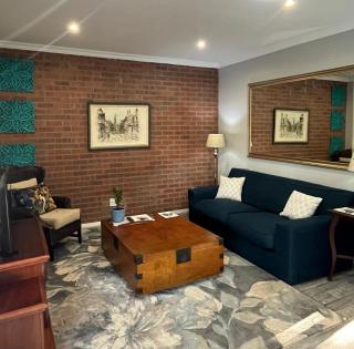 Whispering Leaves Guest House - Kloof - 5