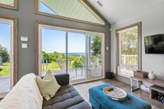 Sea La Vie 4 Bed Cottage with Ocean Views - Grand Barachois - 3