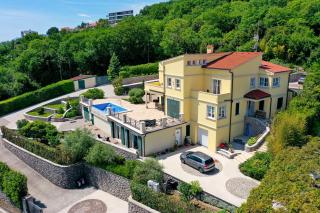Apartment Villa SUZI - Opatija - 0