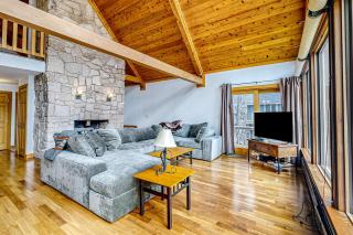 Lakeside Lullaby - 7