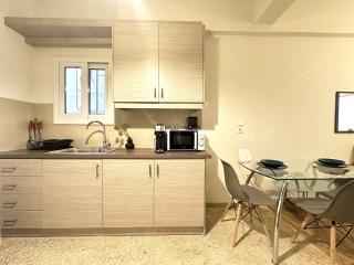 Stylish Downtown Apartment - Athen - 6