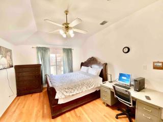 Lovely House in Plano - Plano - 3