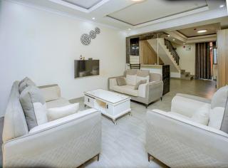 Kigali Wings Apartment 1 - 0