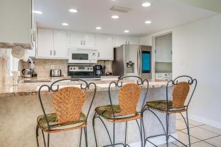 Mesa Home with Community Pools Pets Welcome! - Mesa - 5