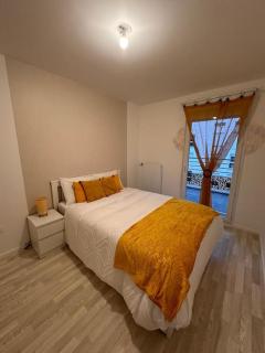 Superbe appartement neuf pour 6-8 personnes + une place de Parking - Cergy - 5