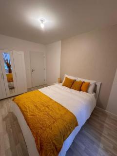 Superbe appartement neuf pour 6-8 personnes + une place de Parking - Cergy - 1