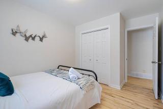 La Riviera - Cottage in the City - 1