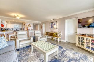 Beach House Condominiums B101 - Beachfront with Pool, WiFi, & Beach Service - 3