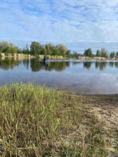 Cozy Family River View Flat Near The Beach Seaside - 4
