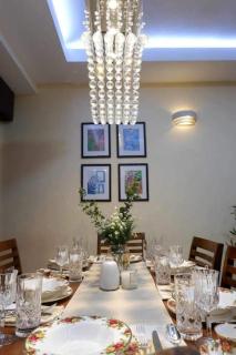 Whitehaus Courtyard - 2