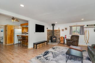 Bear’s Den Hideaway with Hot Tub - Ashford - 6