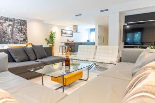 AB Properties -Design House Marbella- 3 mn de Puerto Banus Beach - Golden Mile - Tropical Garden and Pool - Marbella - 2