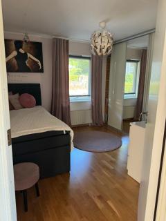 Boende i villaområde nära stan - Göteborg - 5