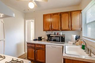 Close to Midtown & Parks - Little Blue - Mobile - 7