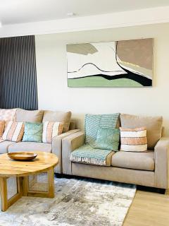 SALOME Cosy Apartment Near JKIA Airport And SGR Train Station - 0