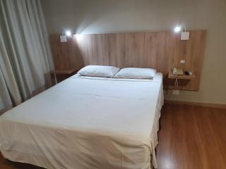Alta Reggia Plaza Hotel - Curitiba - 5