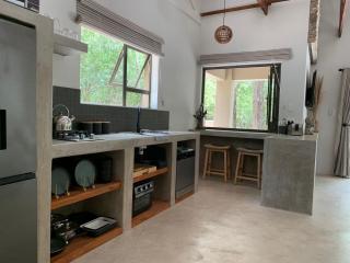 Pango Kruger Home For 2 - 8