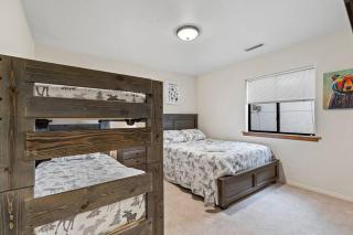 Mountain Getaway - 3 Bedroom 2 Bath Home - Flagstaff - 8