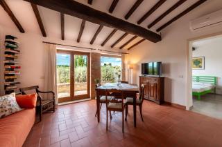 Exclusive Villa in Vineyard W Pool, And Siena View - 9