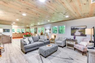 Mountain Escape with Gas Grill Near Lake Burton! - Batesville - 8