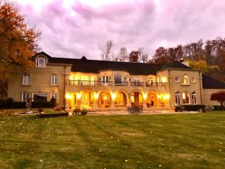 Chateau Montreau on Hudson - 9