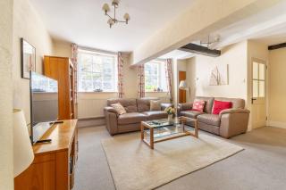 Hazelnut Cottage - 9