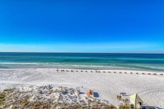 Beach House Condominiums B502 - Beachfront with Pool, WiFi, & Beach Service - 8