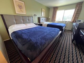 River Walk Inn - 3