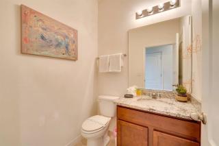 Exceptional 7-bedroom, 5.5 bathroom home - Davenport - 3