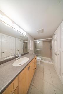 Alaskan Sunset House - Ground Floor Unit - Anchorage - 6
