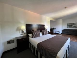 Hotel GH Guaparo Suites - Valencia - 9