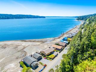 Waterfront Retreat, Relaxation, Fun in Hood Canal - Hoodsport - 4