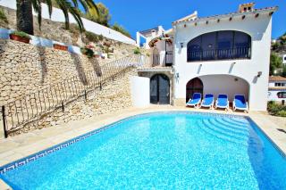Linda - modern villa with splendid views in Benissa - Benissa - 2