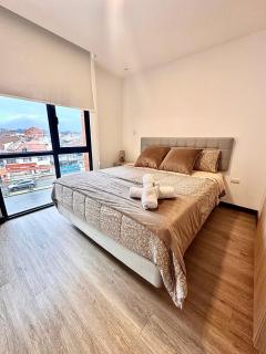 Hermoso Departamento con vista a las montañas - Cuenca - 1
