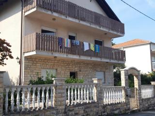 Apartments by the sea Slatine, Ciovo - 22694 - Slatine - 0