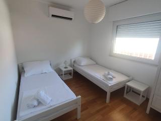 Apartments by the sea Slatine, Ciovo - 22694 - 3