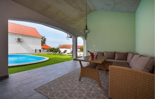 Beautiful Apartment In Rtina With Wifi - Rtina - 8