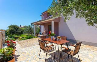 Gorgeous Apartment In Vodnjan With Wifi - Vodnjan - 9